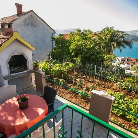 Marija Lejlighed Trogir